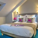 De La Tabletterie Hotel