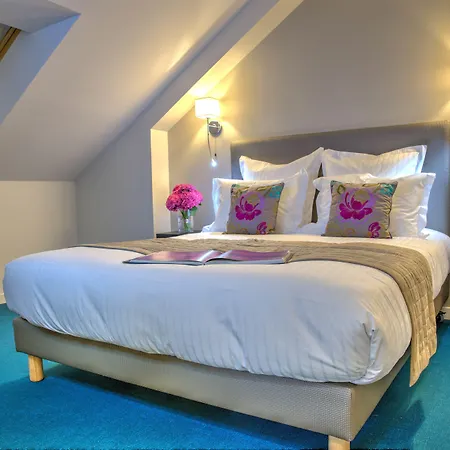 De La Tabletterie Hotel