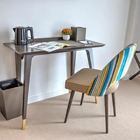 Hotel De La Tabletterie 3*