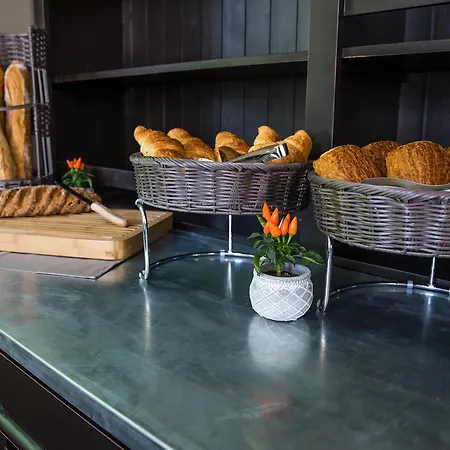 Hotel De La Tabletterie 3*