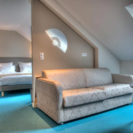 De La Tabletterie 3* Méru