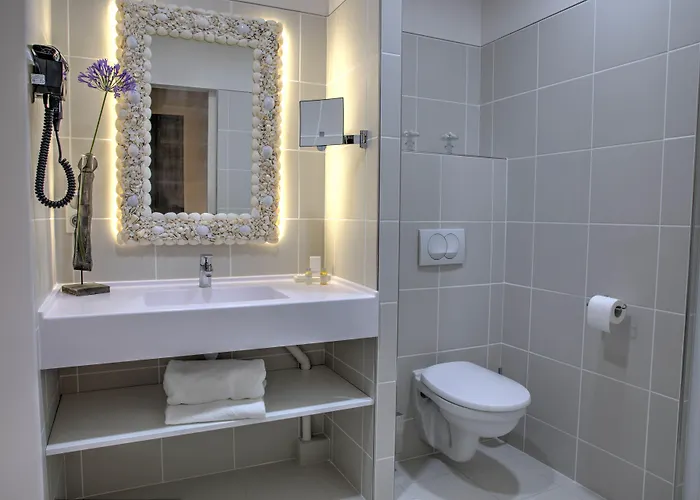 Hotel De La Tabletterie 3*