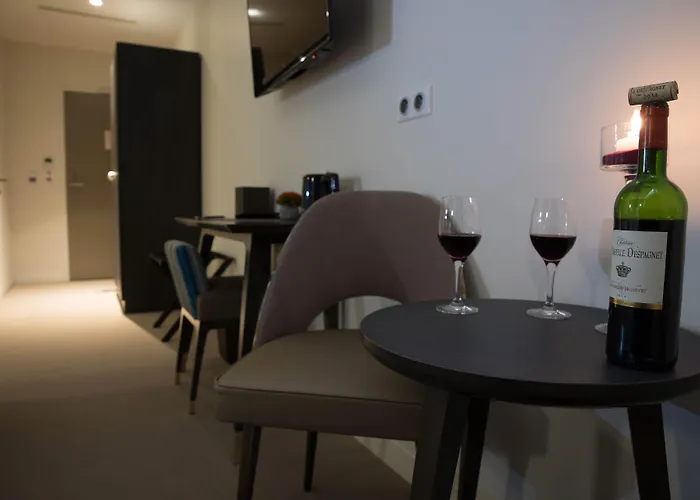 De La Tabletterie Hotel Méru