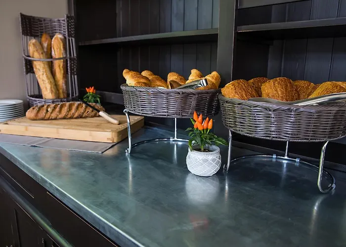 Hotel De La Tabletterie 3*